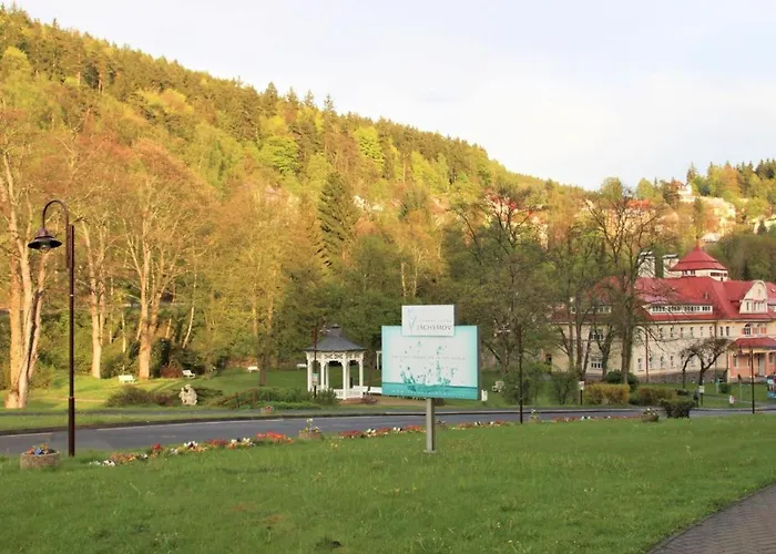 U Lanovky Apartman *